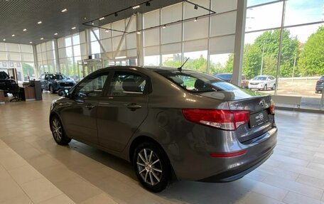 KIA Rio III рестайлинг, 2015 год, 767 200 рублей, 4 фотография