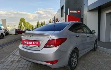 Hyundai Solaris II рестайлинг, 2015 год, 890 000 рублей, 16 фотография