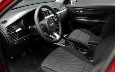 KIA Rio IV, 2019 год, 1 380 000 рублей, 8 фотография