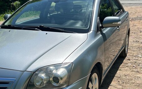 Toyota Avensis III рестайлинг, 2007 год, 900 000 рублей, 8 фотография