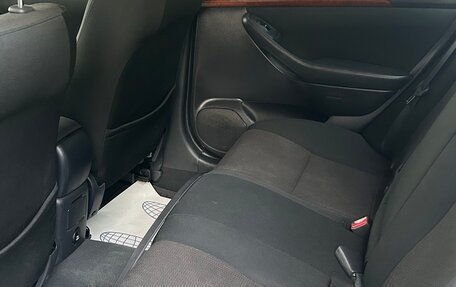 Toyota Avensis III рестайлинг, 2007 год, 900 000 рублей, 12 фотография