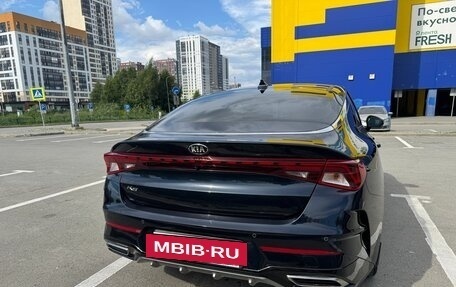 KIA K5, 2021 год, 2 100 000 рублей, 5 фотография