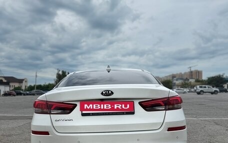 KIA Optima IV, 2019 год, 1 799 990 рублей, 3 фотография