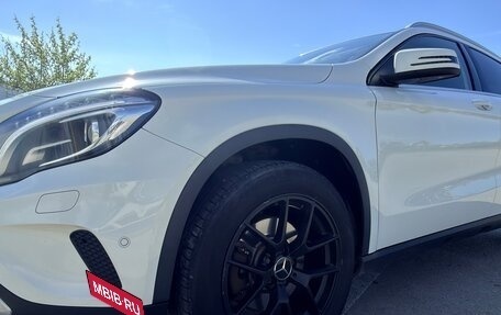 Mercedes-Benz GLA, 2015 год, 1 900 000 рублей, 4 фотография