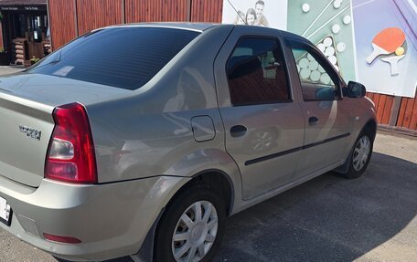 Renault Logan I, 2010 год, 390 000 рублей, 4 фотография