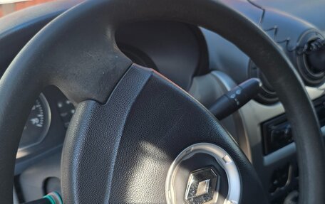 Renault Logan I, 2010 год, 390 000 рублей, 5 фотография