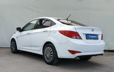Hyundai Solaris II рестайлинг, 2015 год, 950 000 рублей, 5 фотография