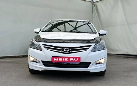 Hyundai Solaris II рестайлинг, 2015 год, 950 000 рублей, 3 фотография