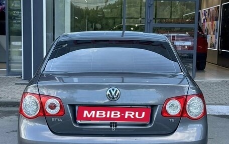 Volkswagen Jetta VI, 2007 год, 562 084 рублей, 5 фотография
