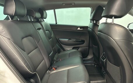 KIA Sportage IV рестайлинг, 2018 год, 2 150 000 рублей, 19 фотография