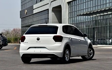 Volkswagen Polo, 2023 год, 1 050 000 рублей, 4 фотография