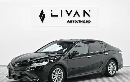 Toyota Camry, 2018 год, 2 105 000 рублей, 3 фотография