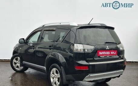 Mitsubishi Outlander III рестайлинг 3, 2008 год, 900 000 рублей, 7 фотография