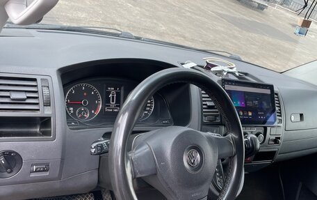 Volkswagen Multivan T5, 2010 год, 1 725 000 рублей, 13 фотография