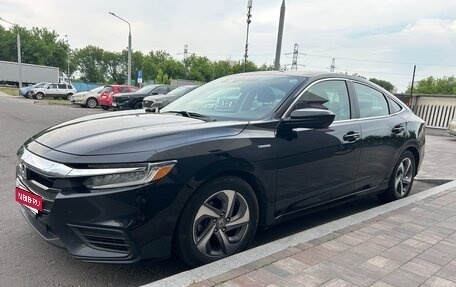 Honda Insight III, 2020 год, 1 950 000 рублей, 1 фотография