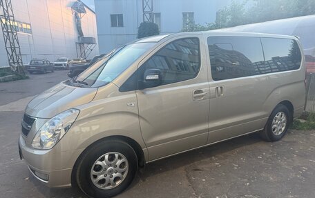 Hyundai Grand Starex Grand Starex I рестайлинг 2, 2012 год, 1 500 000 рублей, 3 фотография