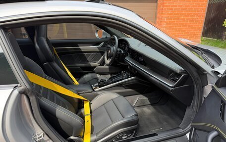 Porsche 911, 2024 год, 27 900 000 рублей, 16 фотография