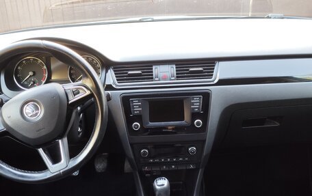 Skoda Rapid I, 2015 год, 1 179 000 рублей, 6 фотография