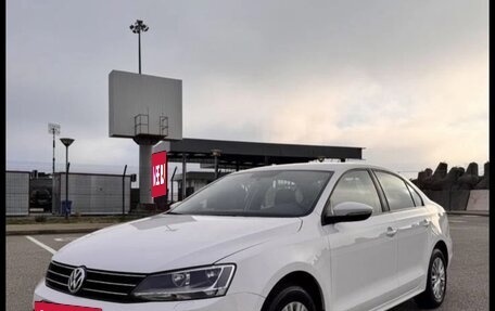 Volkswagen Jetta VI, 2015 год, 1 070 000 рублей, 4 фотография