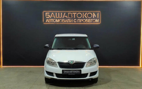 Skoda Fabia II, 2011 год, 420 000 рублей, 2 фотография