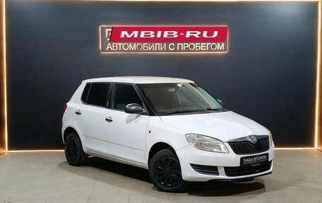 Skoda Fabia II, 2011 год, 420 000 рублей, 3 фотография
