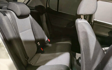 Skoda Fabia II, 2011 год, 420 000 рублей, 16 фотография