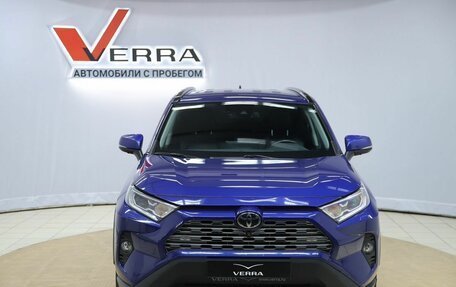 Toyota RAV4, 2021 год, 3 090 000 рублей, 2 фотография