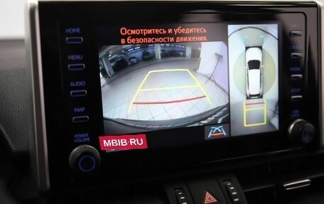 Toyota RAV4, 2021 год, 3 090 000 рублей, 13 фотография