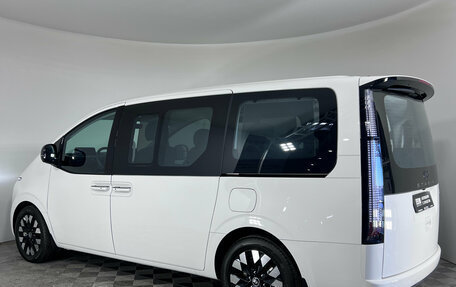 Hyundai Staria, 2025 год, 8 999 900 рублей, 7 фотография