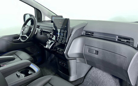 Hyundai Staria, 2025 год, 8 999 900 рублей, 12 фотография