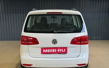 Volkswagen Touran III, 2011 год, 1 099 900 рублей, 5 фотография