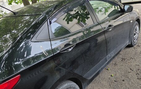 Hyundai Solaris II рестайлинг, 2012 год, 750 000 рублей, 3 фотография