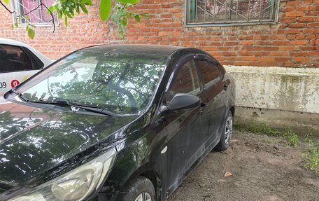 Hyundai Solaris II рестайлинг, 2012 год, 750 000 рублей, 10 фотография