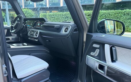 Mercedes-Benz G-Класс AMG, 2024 год, 27 800 000 рублей, 29 фотография