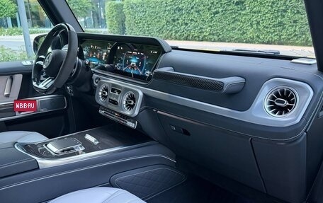 Mercedes-Benz G-Класс AMG, 2024 год, 27 800 000 рублей, 30 фотография