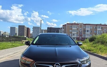 Opel Insignia II рестайлинг, 2019 год, 1 690 000 рублей, 2 фотография