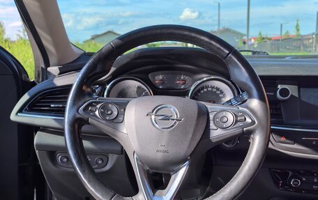 Opel Insignia II рестайлинг, 2019 год, 1 690 000 рублей, 18 фотография
