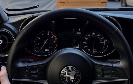 Alfa Romeo Giulia II, 2019 год, 3 000 000 рублей, 4 фотография