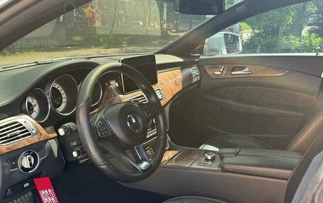 Mercedes-Benz CLS, 2015 год, 2 530 000 рублей, 4 фотография