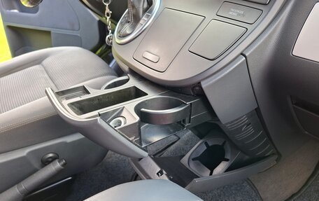 Volkswagen Multivan T5, 2010 год, 1 750 000 рублей, 18 фотография