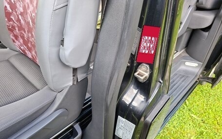 Volkswagen Multivan T5, 2010 год, 1 750 000 рублей, 23 фотография