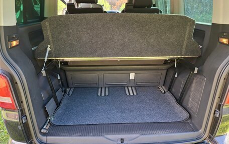 Volkswagen Multivan T5, 2010 год, 1 750 000 рублей, 33 фотография