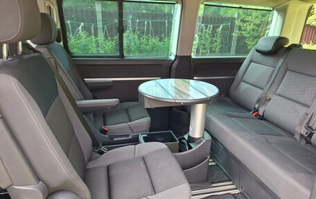 Volkswagen Multivan T5, 2010 год, 1 750 000 рублей, 31 фотография