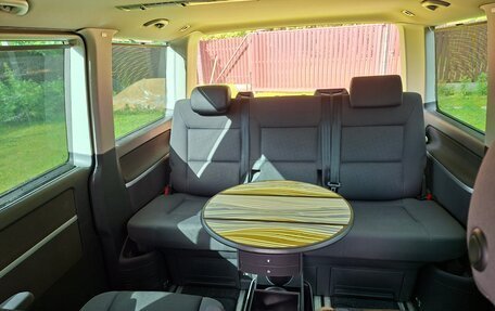 Volkswagen Multivan T5, 2010 год, 1 750 000 рублей, 32 фотография