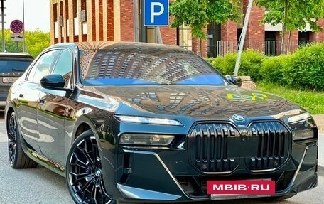 BMW 7 серия, 2023 год, 13 249 000 рублей, 6 фотография