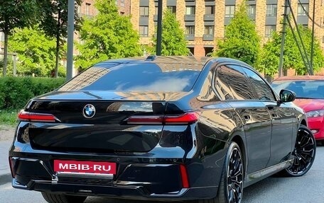 BMW 7 серия, 2023 год, 13 249 000 рублей, 9 фотография