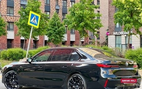 BMW 7 серия, 2023 год, 13 249 000 рублей, 10 фотография