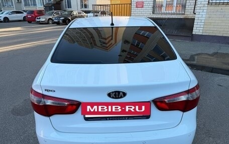 KIA Rio III рестайлинг, 2013 год, 700 000 рублей, 6 фотография