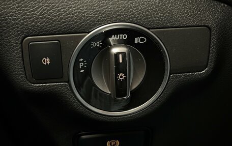 Mercedes-Benz GLA, 2016 год, 1 990 000 рублей, 14 фотография