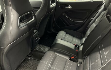 Mercedes-Benz GLA, 2016 год, 1 990 000 рублей, 11 фотография
